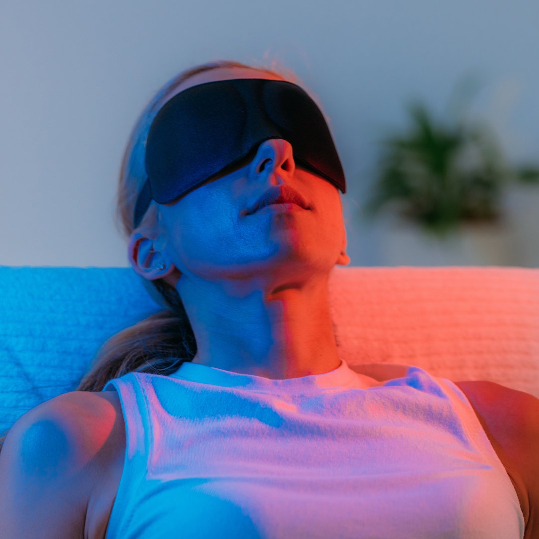 Red Light Therapy and Blue Light Explained: A Safer Alternative to Blue Light - Lumaflex