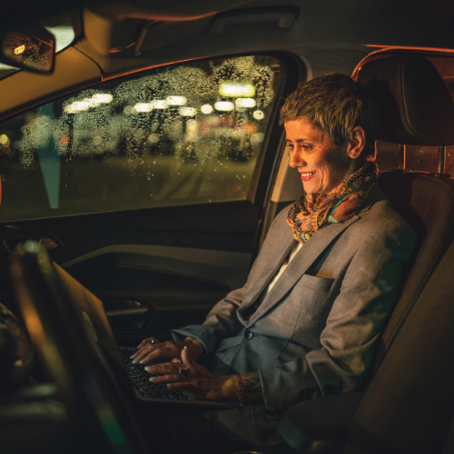 New Job Anxiety? Red Light Therapy to Help You Thrive in Your First Week - Lumaflex