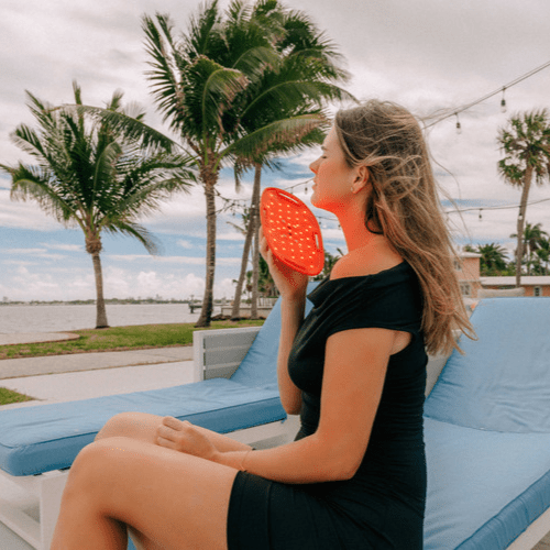 Red Light Therapy for  Face Care Routine: A Guide to Using Lumaflex - Lumaflex