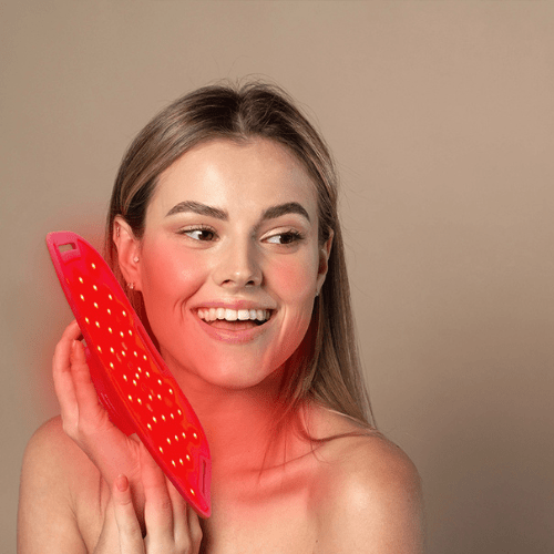 Festive Skin Solutions: The Advantages of Red Light Therapy for Hyperpigmentation During the Holidays - Lumaflex
