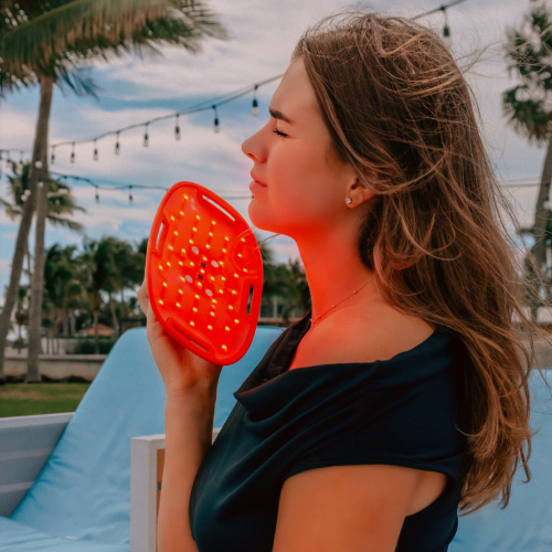 Red light therapy for wrinkle, a natural solution